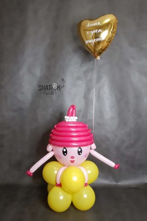 Нюша с сердечком