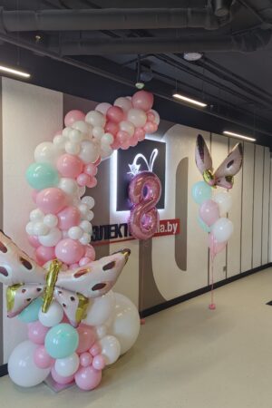 Оформление офиса к 8 марта